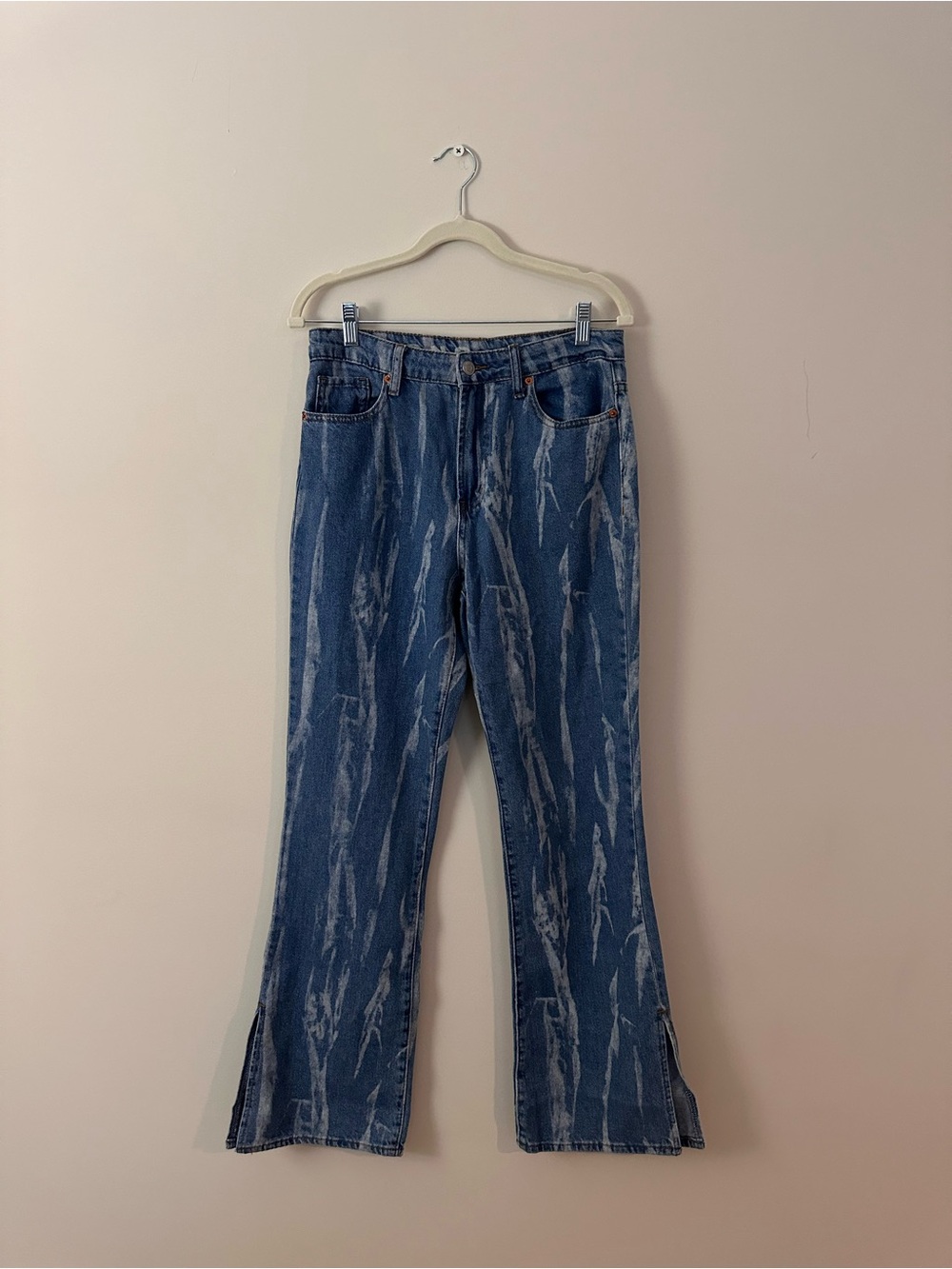 S.O.N.G. Women's Blue Acid-Wash Flare Jeans - Size 9/29